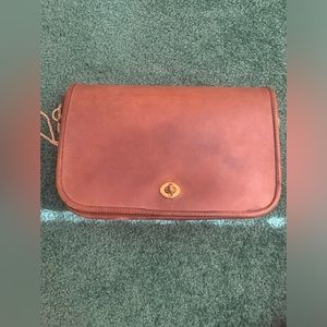 Vintage brown/tan coach purse 70s style 9635